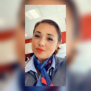 Meet your Posher, Madelyne